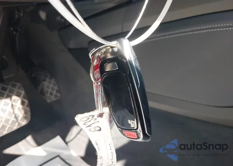 2019 Audi E-Tron Premium Plus из США, поврежденный, VIN WA1LAAGE2KB023105